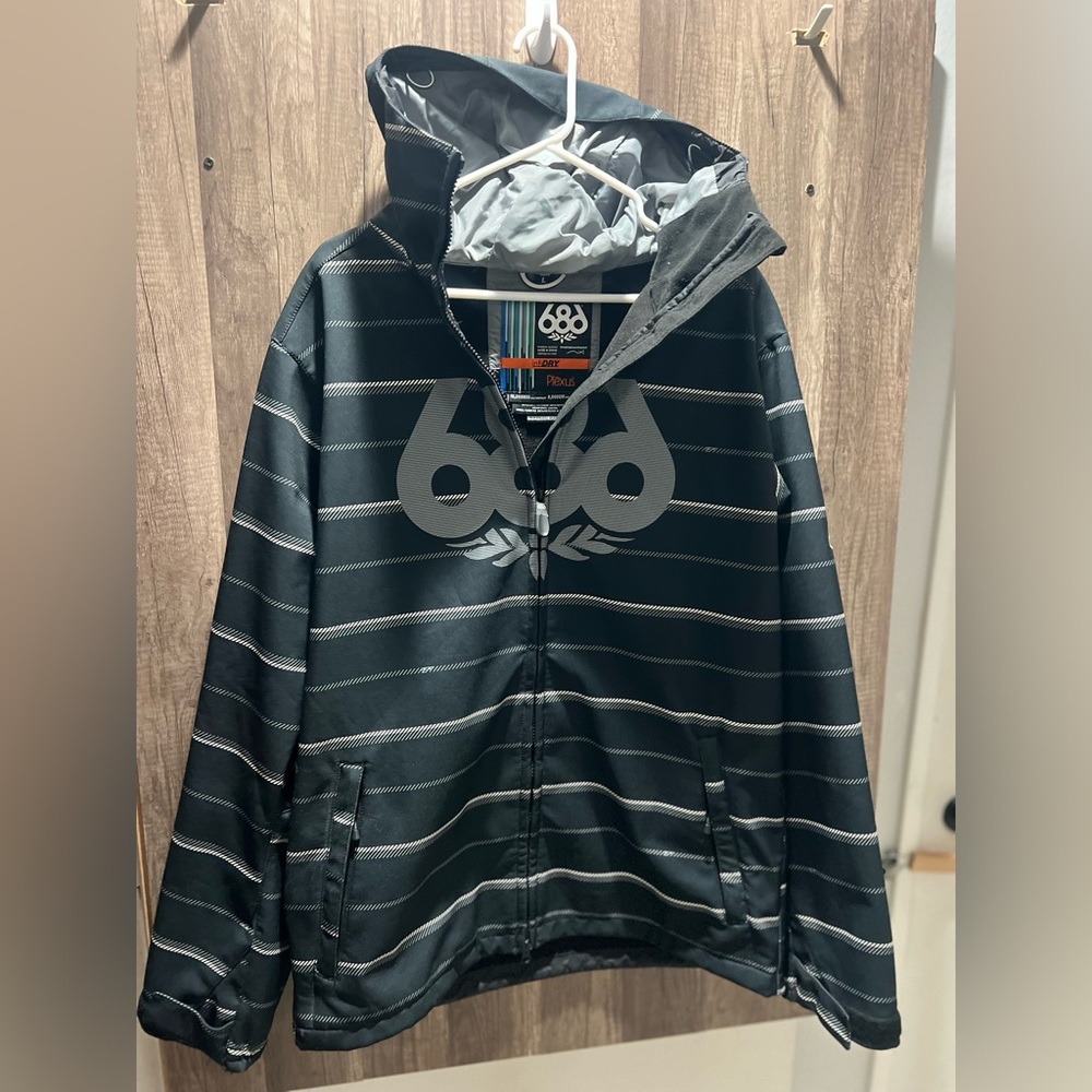 686 Men's Striped Jacket Snowboarding Tag Softshell Black Gray - Picture 2 of 7